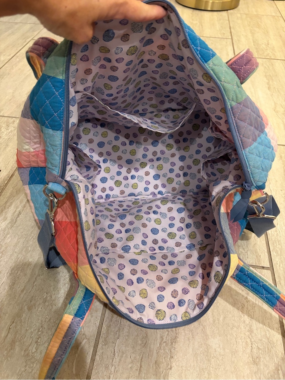 Vera Bradley Quilted Tropics Plaid Vera Deluxe Travel Tote - Picture 6 of 8